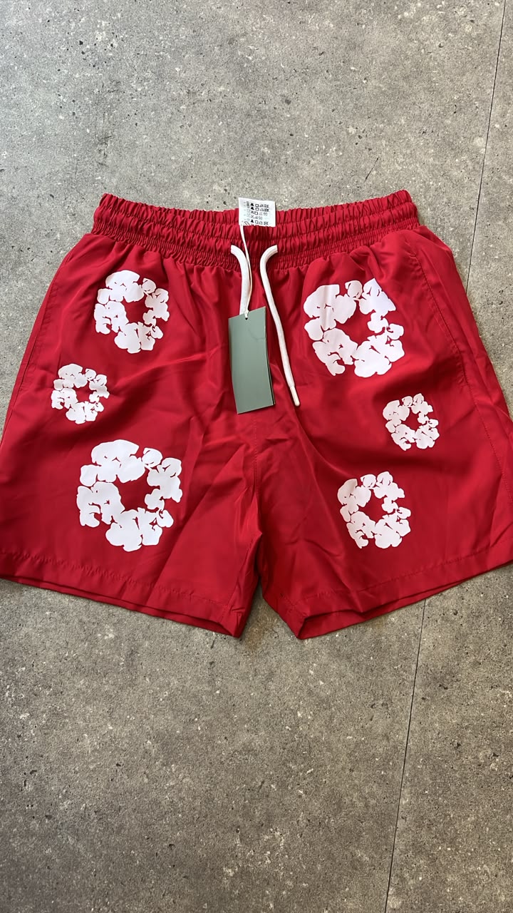 Short tears red