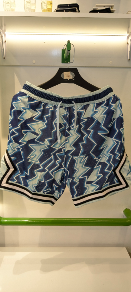 shorts lighting